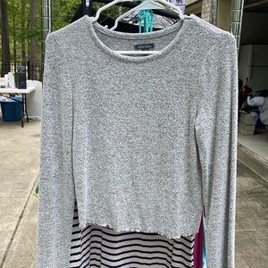 long sleeve crop top